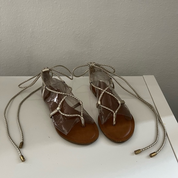 CELIA WOMEN’S ANKLE WRAP FLAT SANDALS - Picture 3 of 5